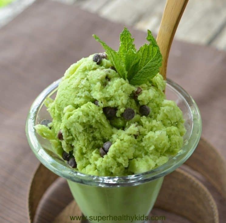 6 Super Healthy Green Ice Cream Recipes for Kids. You wouldn't know there is kale in them all!